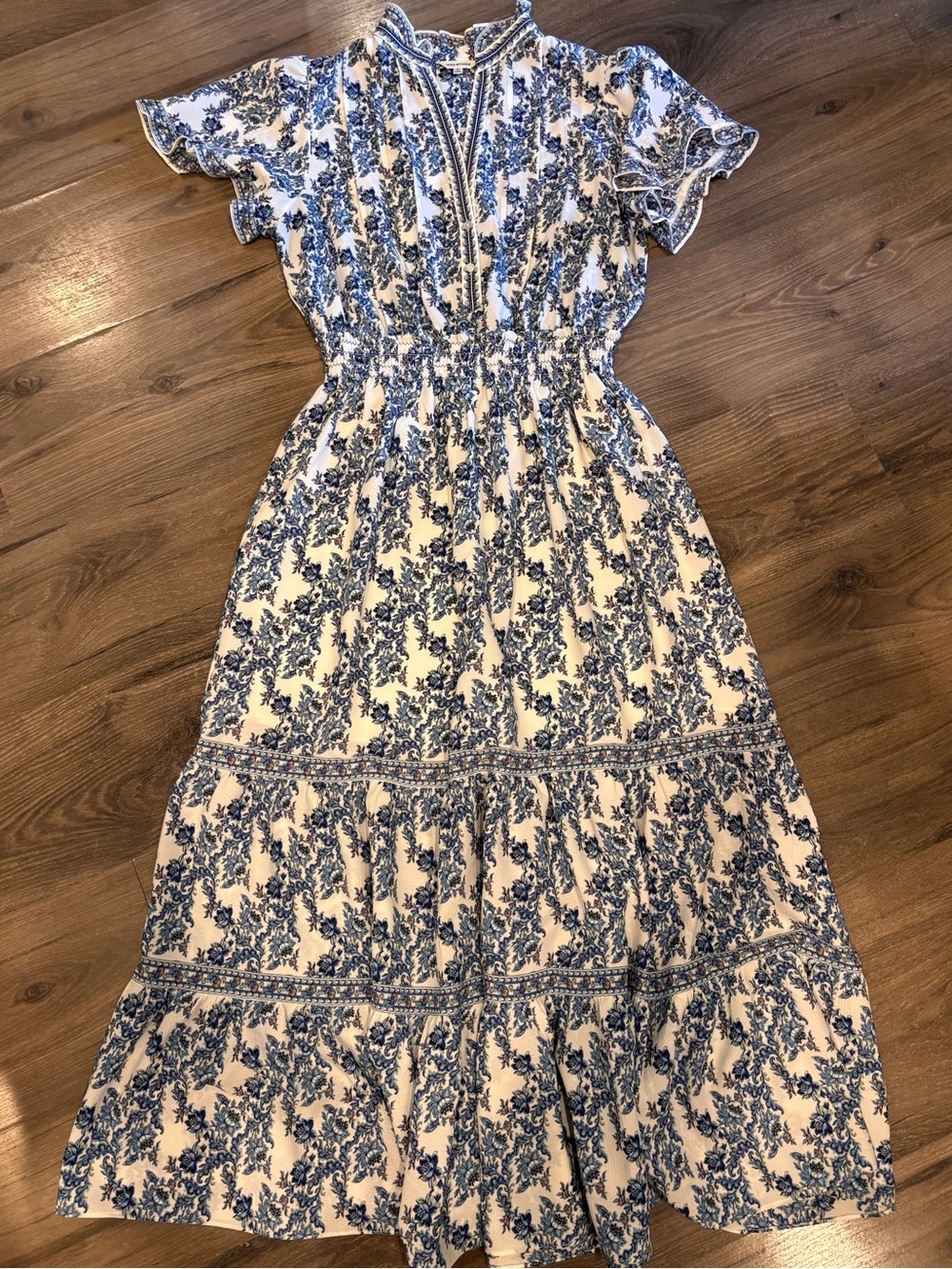 Max Studio Blue and White Floral Tie-Waist Maxi Dress